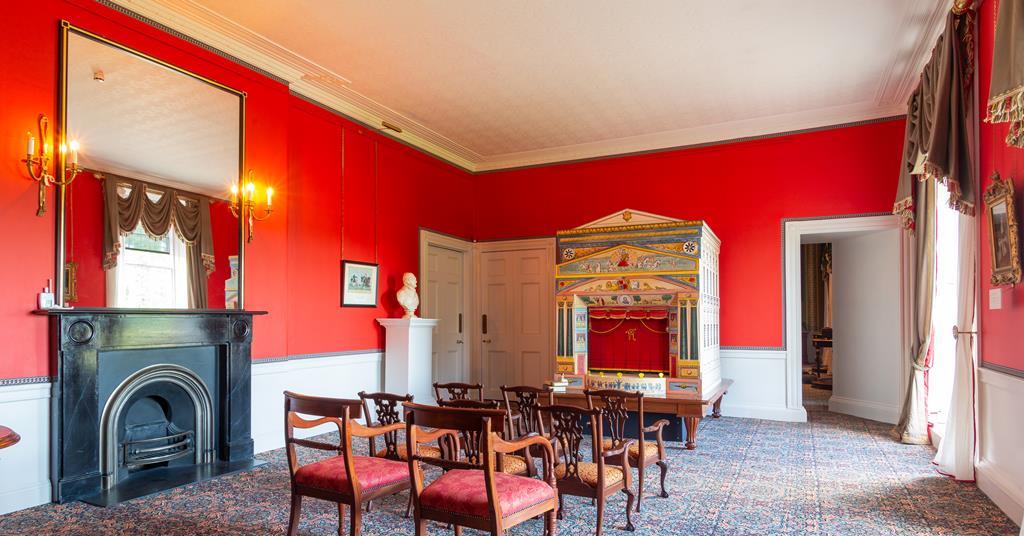 kensington palace exhibition 2021