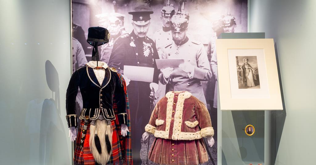 kensington palace exhibition 2021