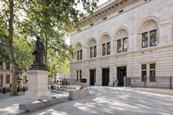 The entrance to the National Portrait Gallery, London