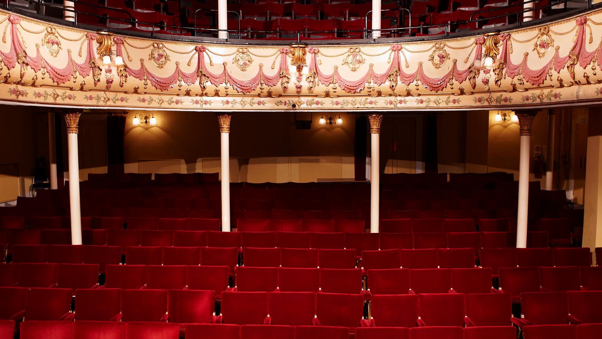 Group travel organisers tell us about their favourite theatre shows