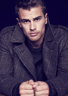 Theo James 