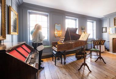 Dining Room at Handel Hendrix House