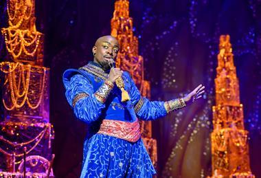 Yeukayi Ushe as Genie in the UK tour of Aladdin