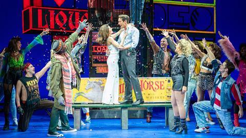 Cast of Pretty Woman: The Musical tour on stage