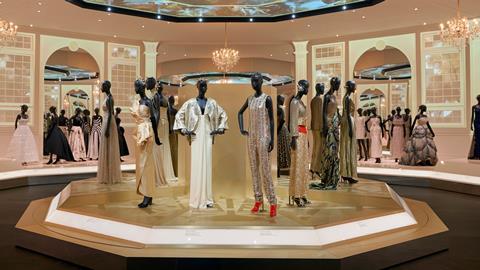 V&A Dior Exhibition