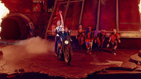 Bat out of Hell, UK Tour