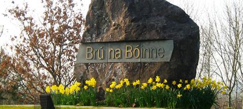 Bru na Boinne stone, Ireland