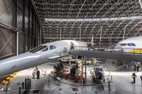 A concorde in a hangar at Musée aeroscopia, France