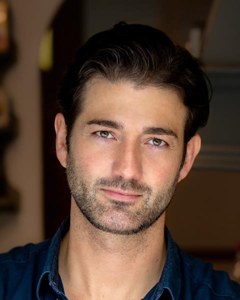 Actor Oliver Tompsett