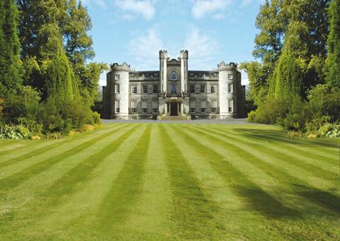 Airth castle exterior CREDIT Airedale Tours