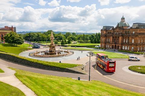 People's Palace and Doulton Fountain