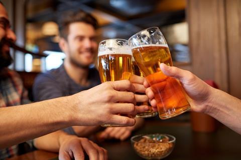 Men drinking beer