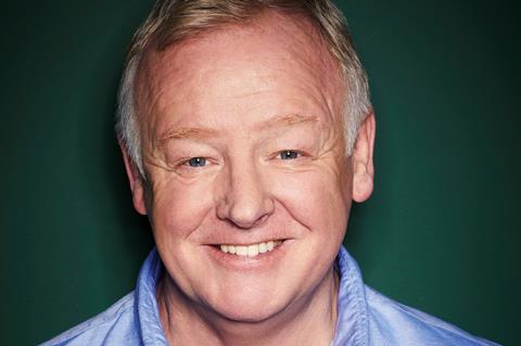 Les Dennis