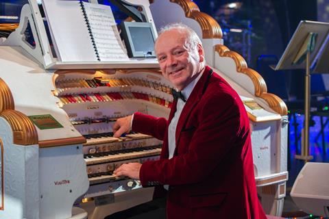 Phil Kelsall MBE playing the Wurlitzer at Thursford Christmas Spectacular