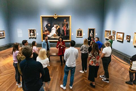 Group tour of the National Gallery in London