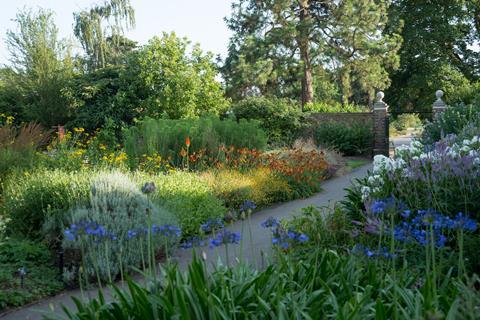 Royal Botanic Gardens, Kew