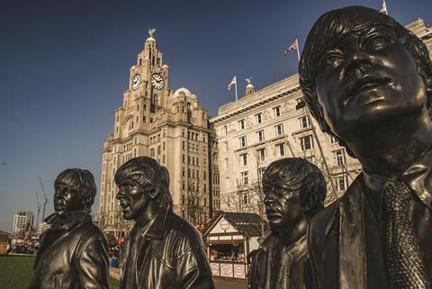 Beatles statue in Liverpool 