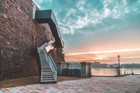 RWY Steps