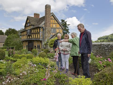 The gatehouse at Stokesay Castle