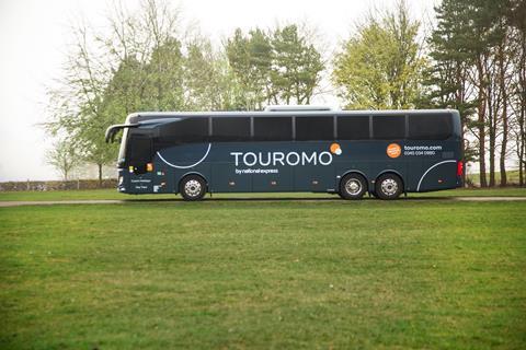 Touromo coach