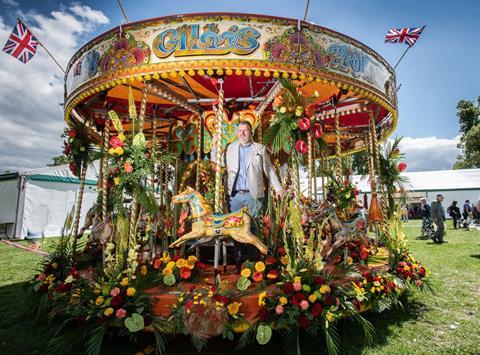 Mig Kimpton with Floral Carousel at Blenheim Palace Flower Show 2019