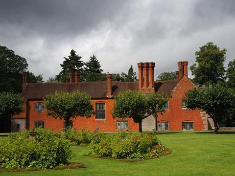 Baddesley Clinton 