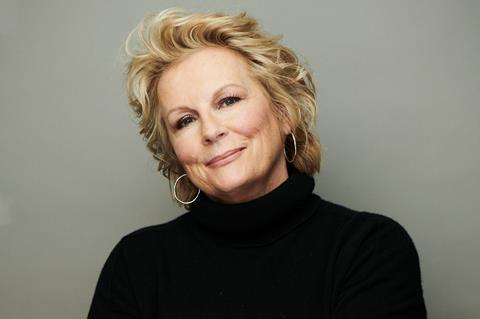 Jennifer Saunders