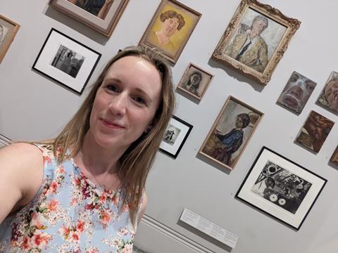 GLT editor Keeley Rodgers takes a selfie at the National Portrait Gallery