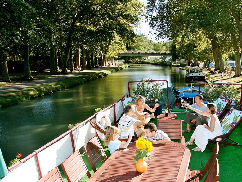 New hotel barge itineraries with European Waterways News Group